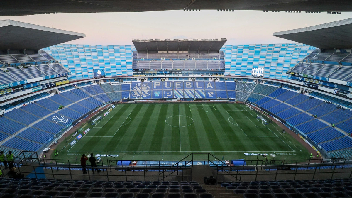 Puebla albergará el España vs Perú en el Estadio Cuauhtémoc  