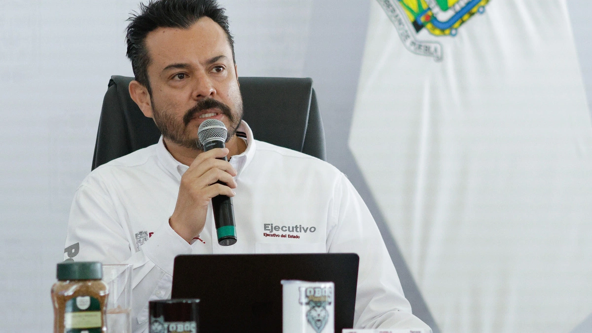 Con gusto me presentaré ante el Congreso de Puebla: García Parra