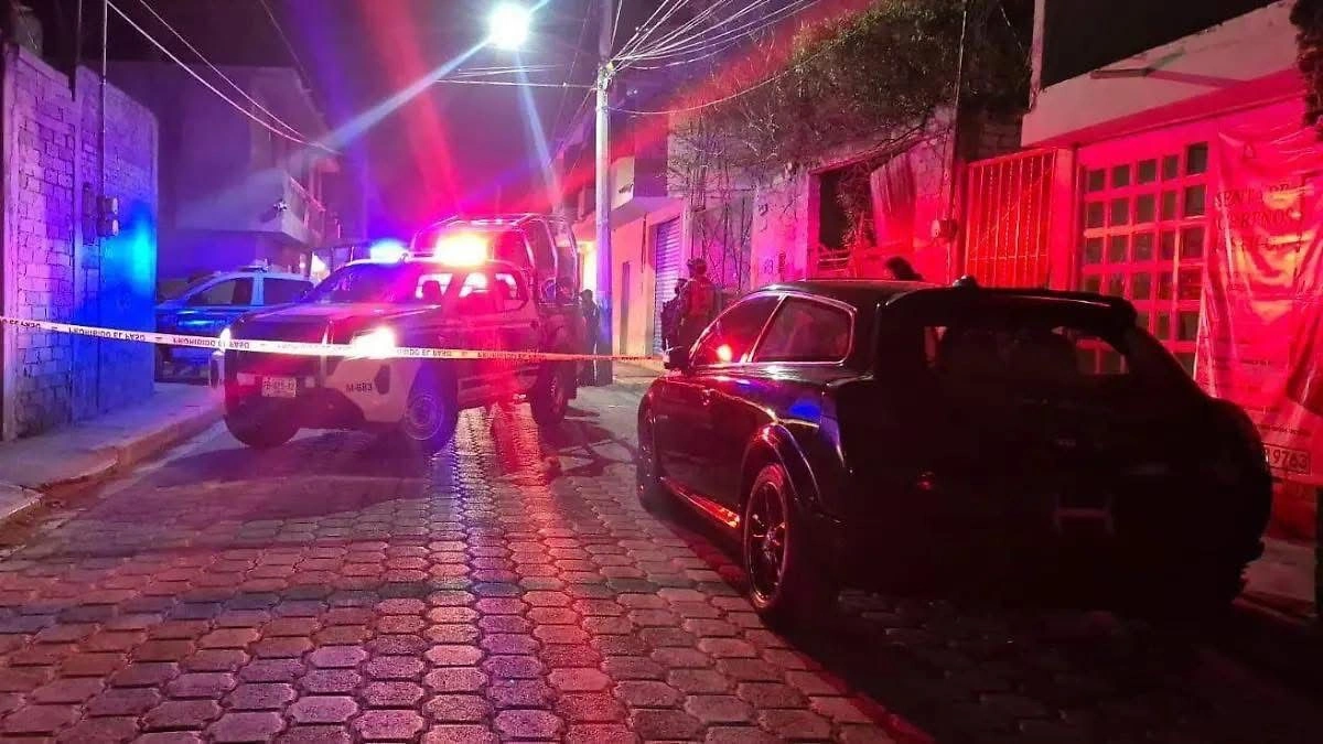 Ejecutan a Kevin frente a su esposa en Tehuacán; investigan ajuste de cuentas 