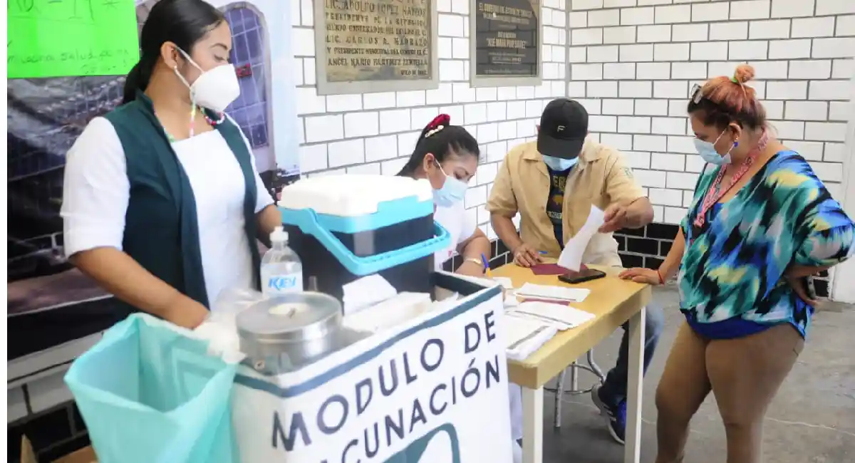 En estas plazas comerciales habrá vacunación contra el sarampión este fin de semana en Puebla.