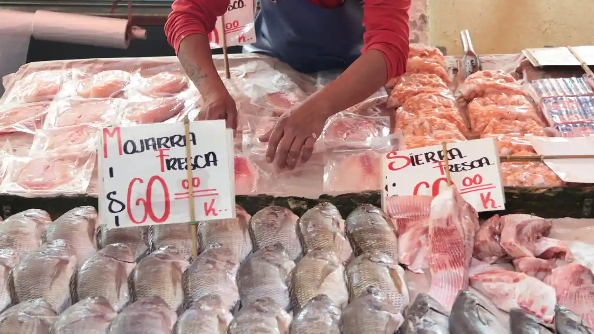 Precios de mariscos y pescados en esta Semana Santa 2026 en Puebla.