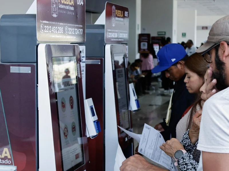 Proponen verificación obligatoria para el pago del control vehicular en Puebla 
