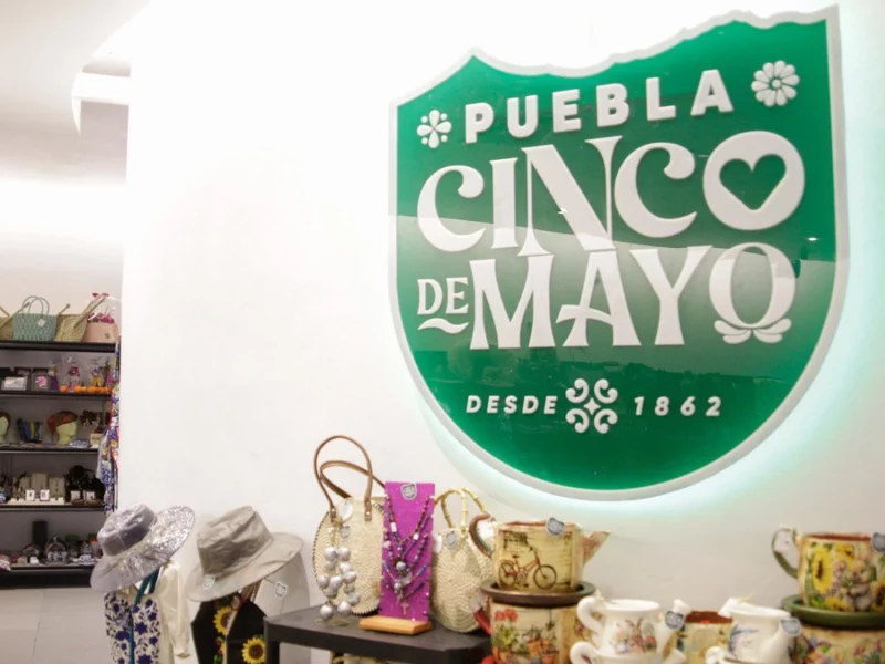 Gobierno comprará más gorras, libretas y tazas Puebla Cinco de Mayo 