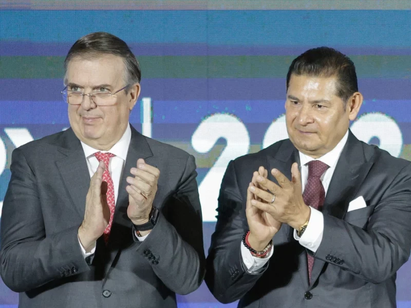 Llegará inversión fuerte de la industria farmacéutica a Puebla: Ebrard 