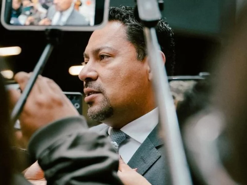 Andrés Villegas promueve la nueva Ley contra el Feminicidio en Puebla