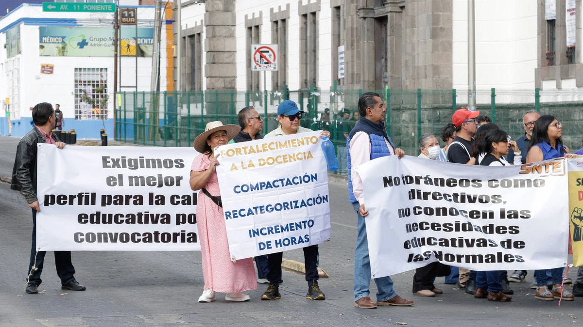 No afectamos la vida interna de las Normales de Puebla; queremos transparencia: Armenta