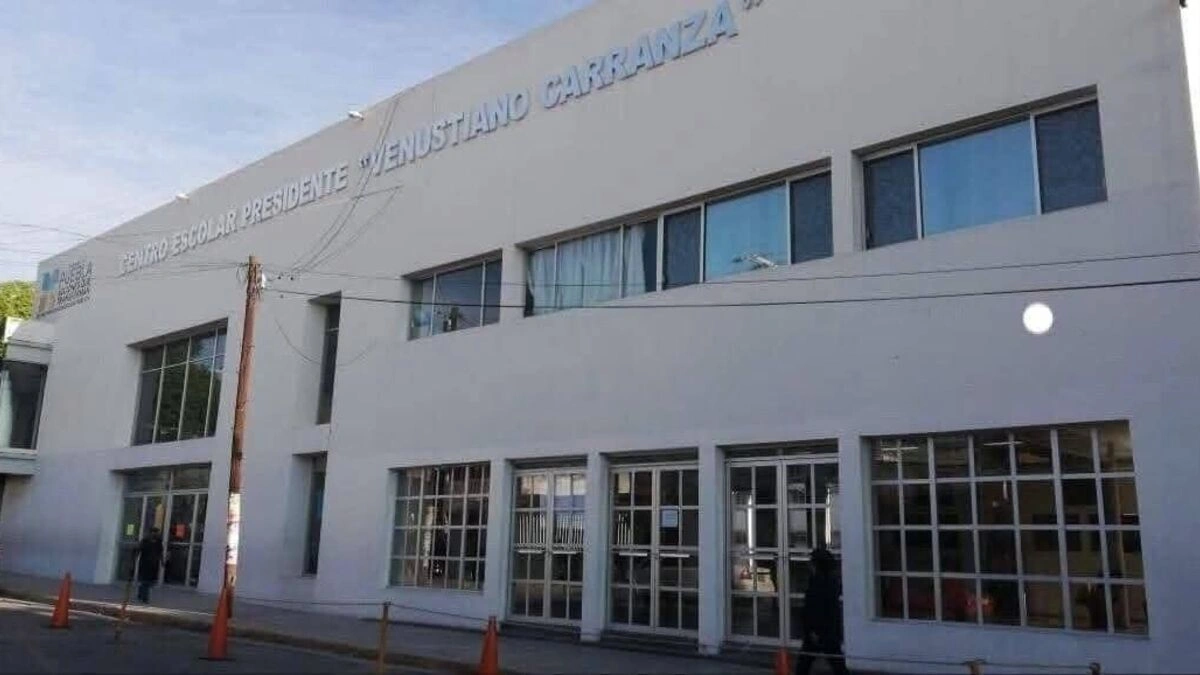 “Solo trabajo con niños inteligentes”: discriminan a niña autista en escuela de Tehuacán