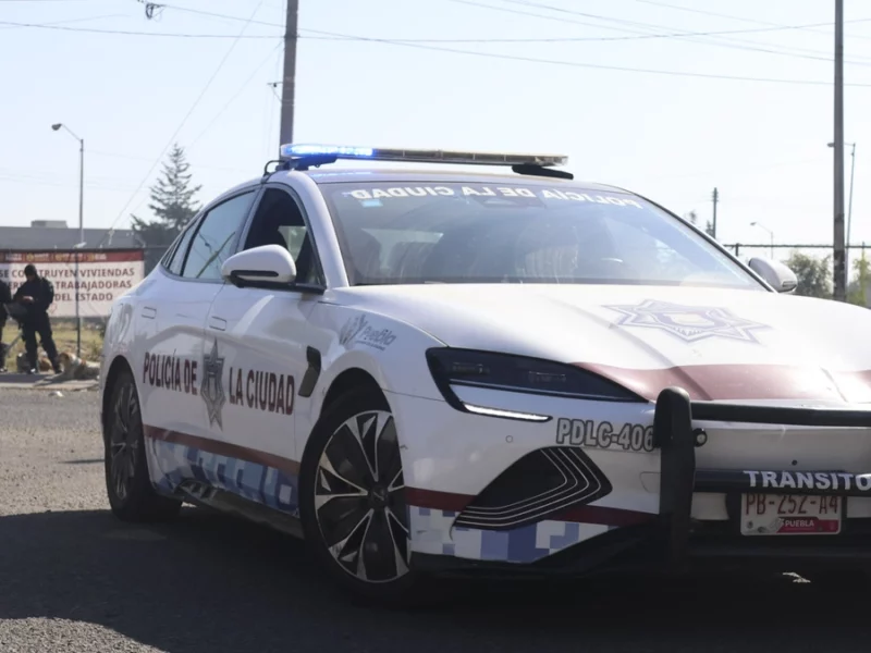 Tras persecución, policías de Puebla capturan a dos asaltantes de transporte  