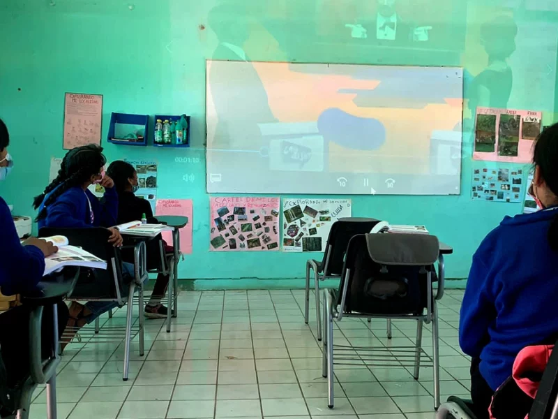¿Qué pasa en los telebachilleratos comunitarios de Puebla?