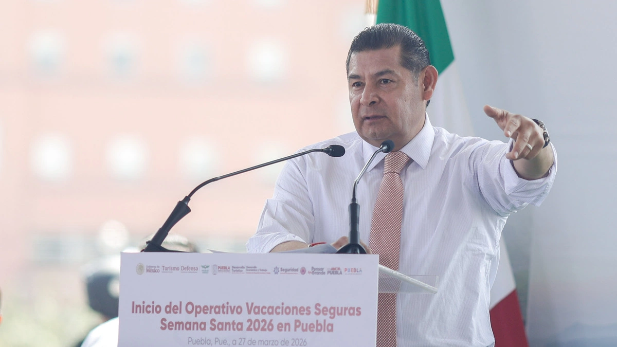 Defiende Armenta trazo del Cablebús de Puebla tras suspensión provisional