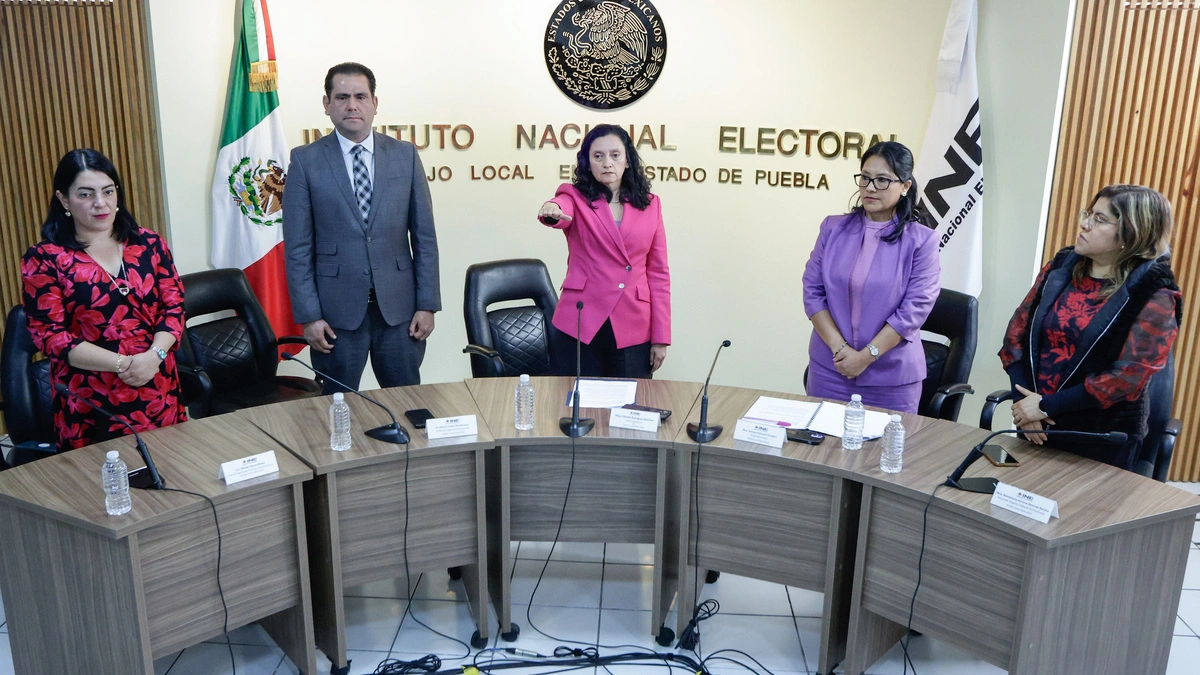 INE en Puebla toma protesta a su nueva vocal ejecutiva