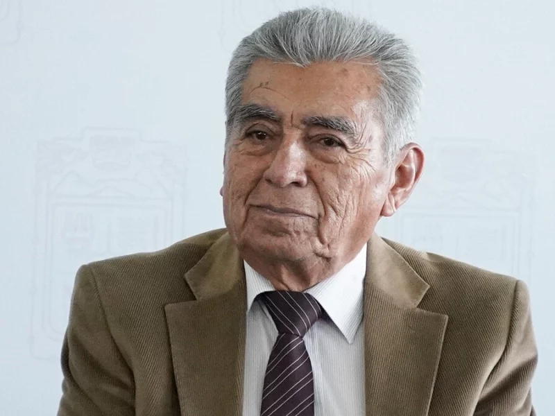 Anticipa Armenta nuevos cambios en gabinete; Abraham Quiroz subirá a secretario