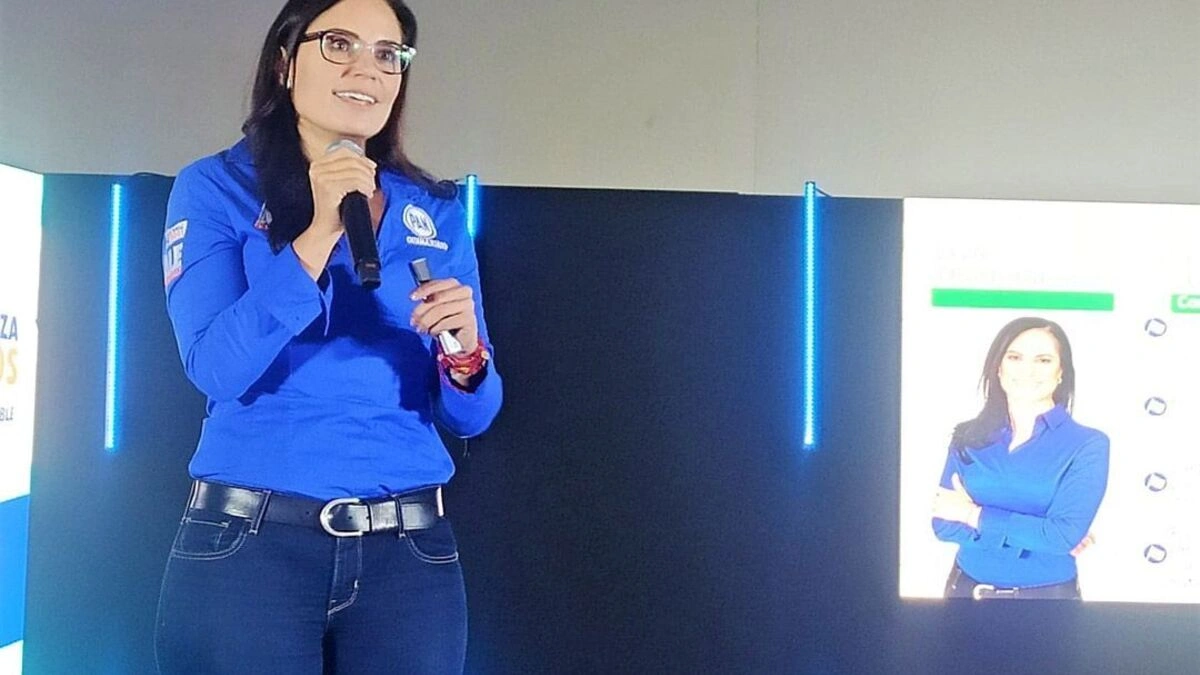 Alejandra Gutiérrez renuncia al PAN tras 20 años de militancia