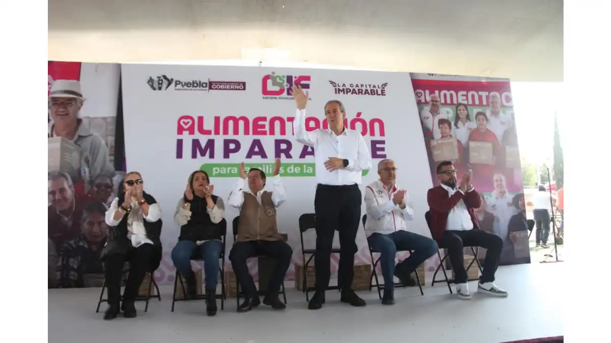 Pepe Chedraui entrega más de 11 mil despensas del programa Alimentación Imparable en Hueyotlipan