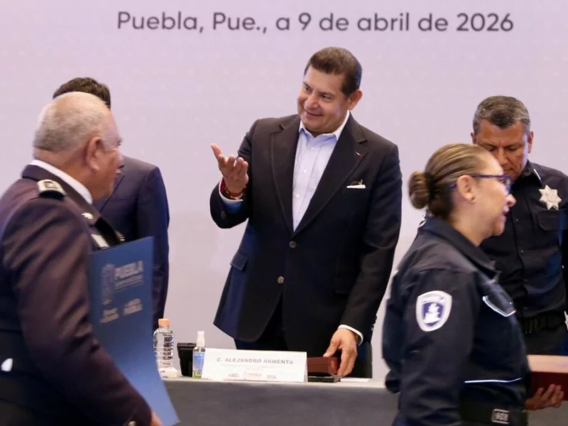 Pide Armenta a empresarios 70 hectáreas más para viviendas de policías