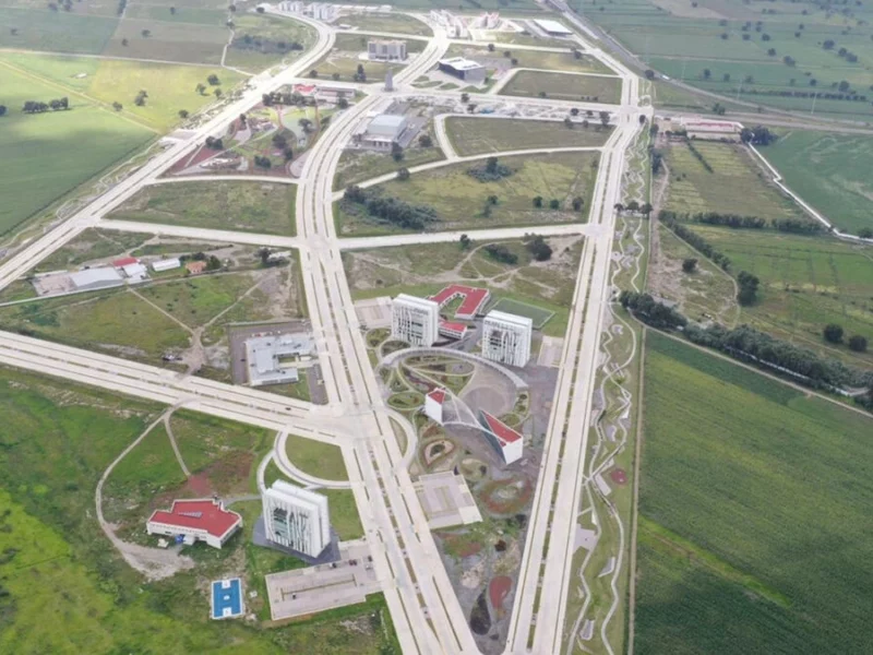 Gobierno de Puebla va por nueva planeación urbana para Angelópolis y Ciudad Modelo