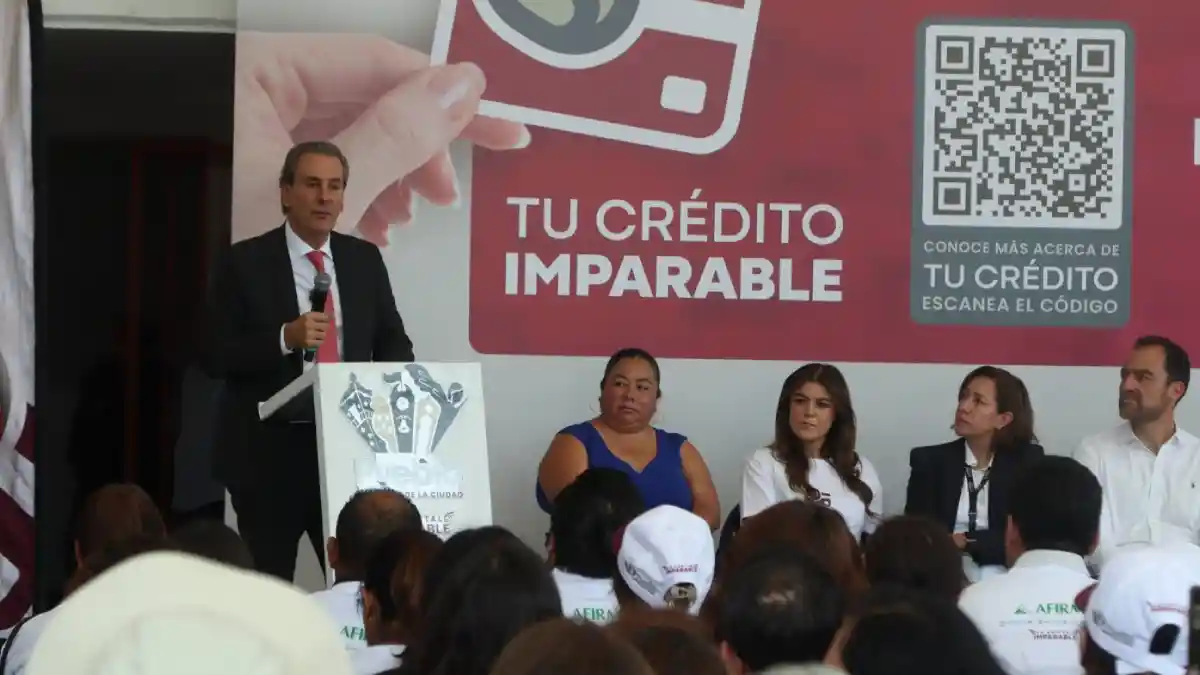 Entrega Pepe Chedraui créditos a emprendedores; este año hay una bolsa de 20 mdp.