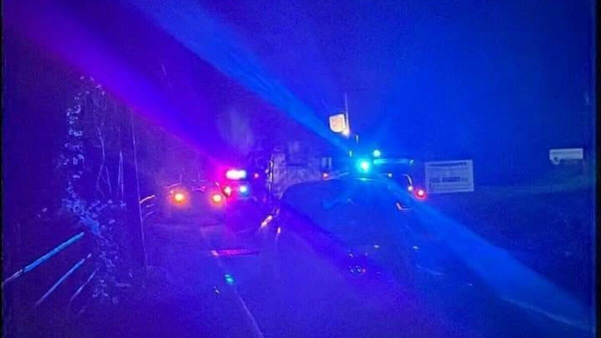 Delincuentes emboscan a elementos de la FGR en Zacatlán; hay un muerto  