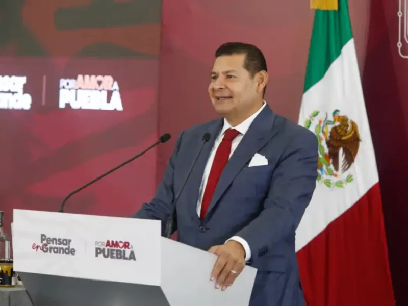 Inversión histórica en Obra Comunitaria deportiva, transforma vidas: Laura Artemisa