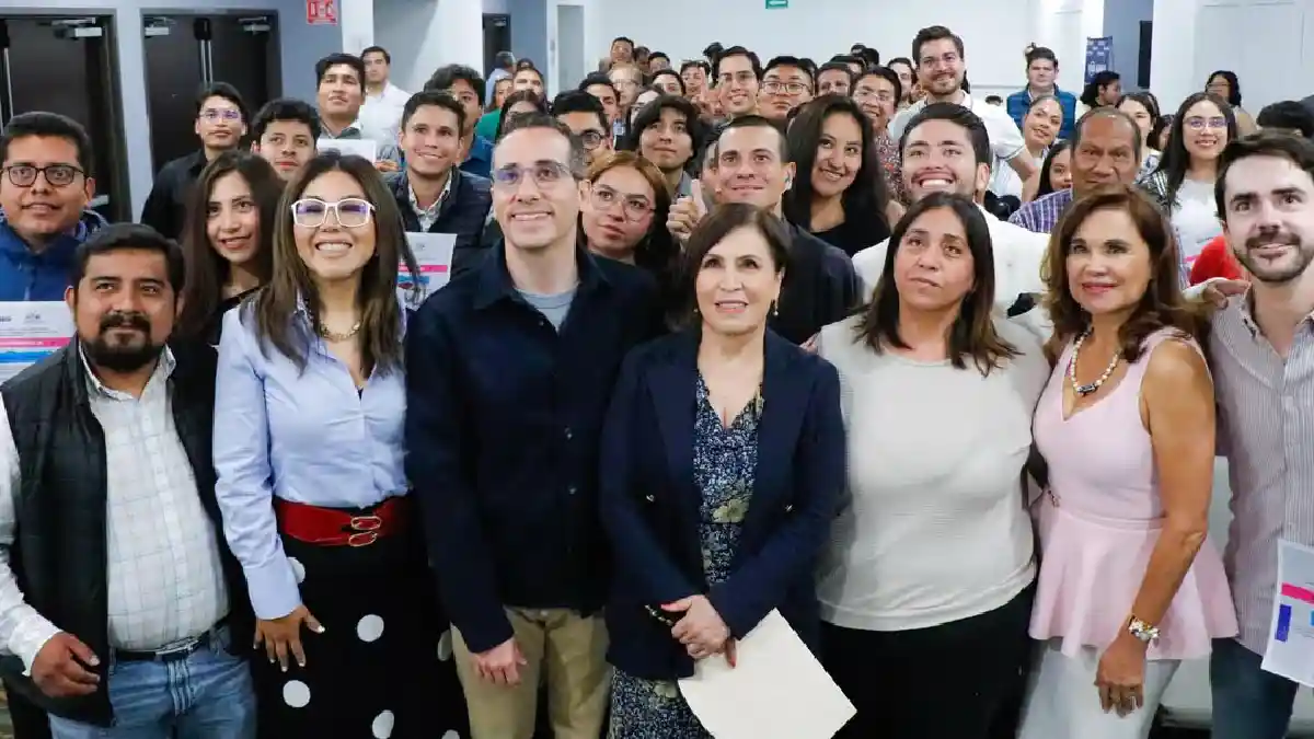 El PAN en Puebla convoca a ponencia a Rosario Robles y dice que “fue inspirador”.