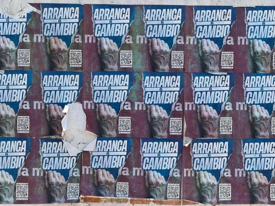 La propaganda del PAN contra Morena en la zona de monumentos de Puebla viola el Coremun. 