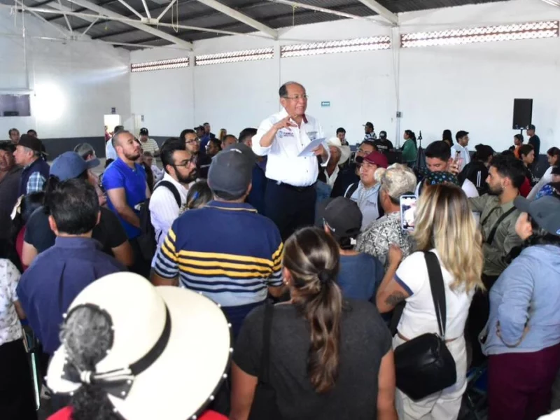 Tras reclamos a Sheinbaum, Aguilar Pala hace compromisos con vecinos de San José Chiapa