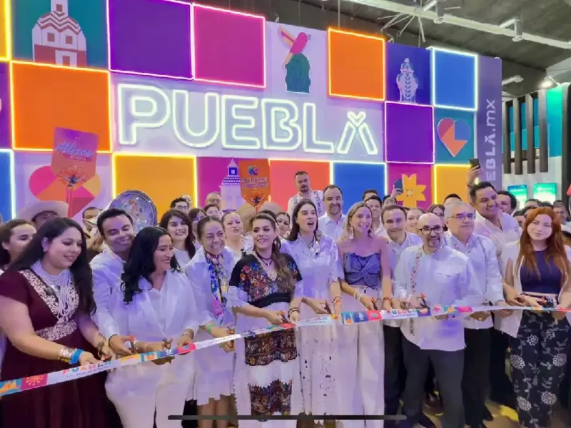 Valle de catrinas de Atlixco llega a Acapulco; Ariadna Ayala agradece al gobernador el apoyo