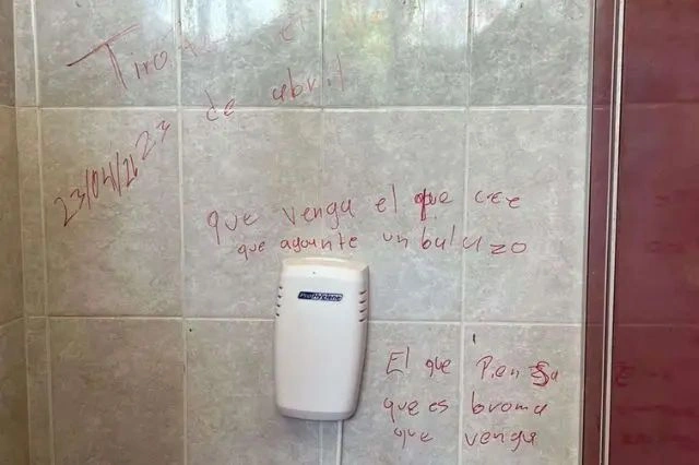 Además el mensaje con amenazas encontrado en el Cenhch, salió a la luz otra advertencia de tiroteo, pero ahora en el CEBTIS 16 del municipio de Atlixco.