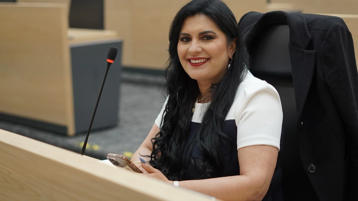 Diputada del PRI propone prohibir “propaganda encubierta” en Puebla por entrevistas en medios