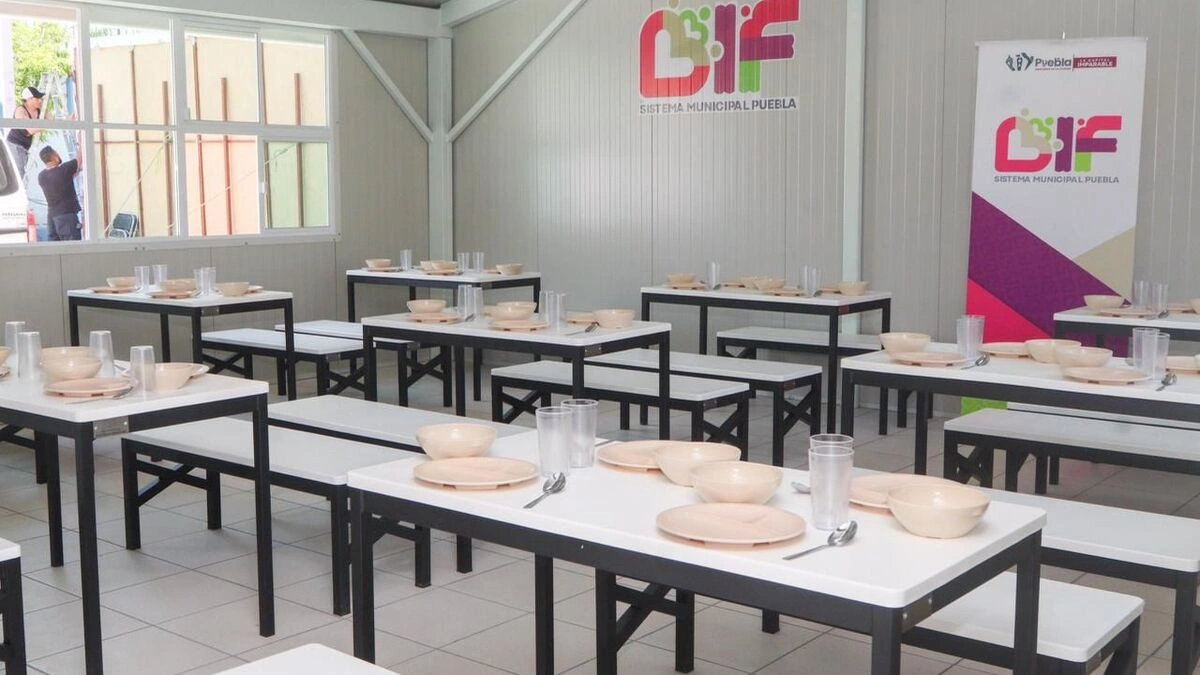 Inauguran 10 desayunadores escolares en Puebla capital con inversión de 9.8 mdp