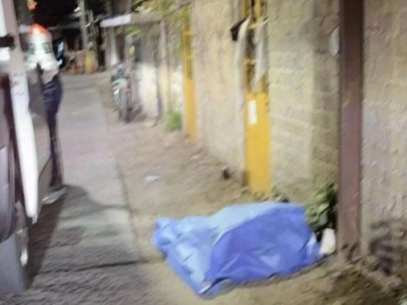 Matan a hombre de 8 disparos en calles de Izúcar de Matamoros
