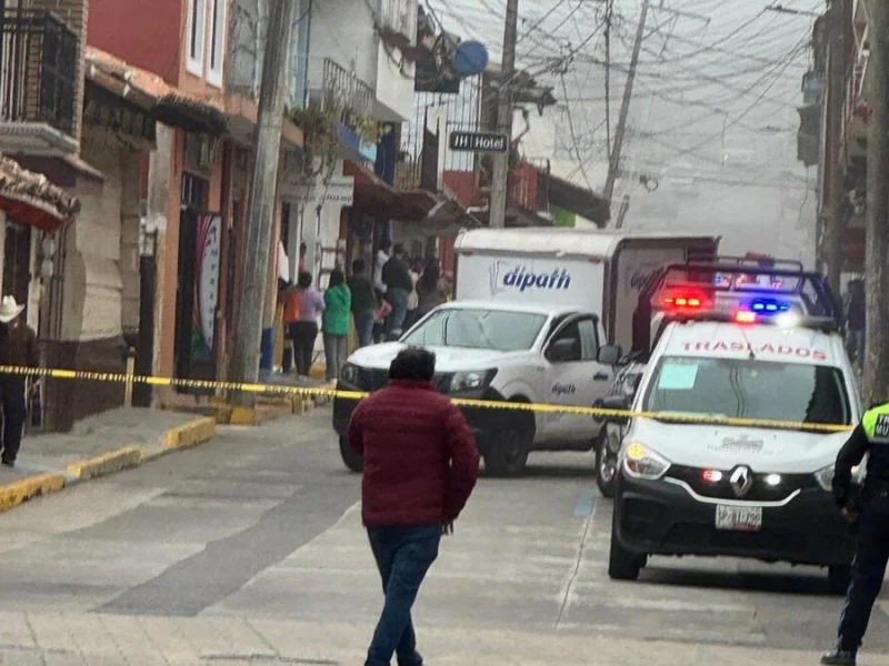 Explosión en hotel de Tlatlauquitepec deja un lesionado y varios daños materiales