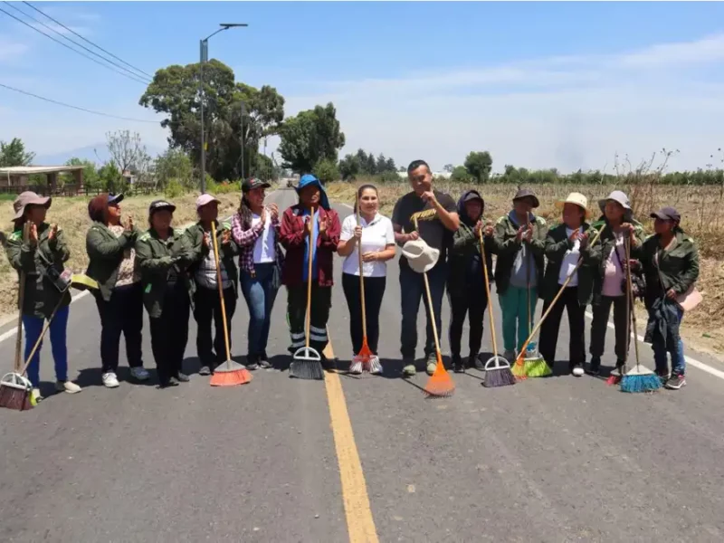 Alineados con la visión de Alejandro Armenta, Roberto Solís y Norma Layón encabezan mega faena simultánea en Huejotzingo