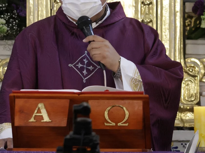 Alertan sobre falsos sacerdotes en Atlixco, Puebla  