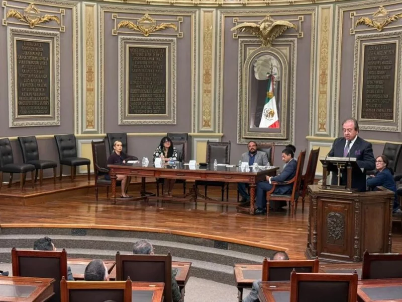 Presentan libro sobre feminicidios en Puebla; Congreso propone Consejo Ciudadano 
