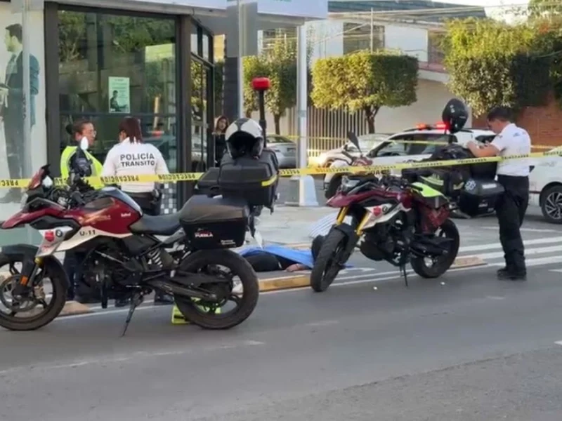 Muere hombre al caer de su scooter en El Mirador