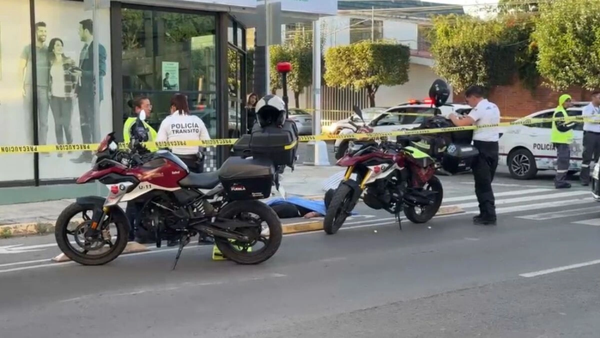 Muere hombre al caer de su scooter en El Mirador