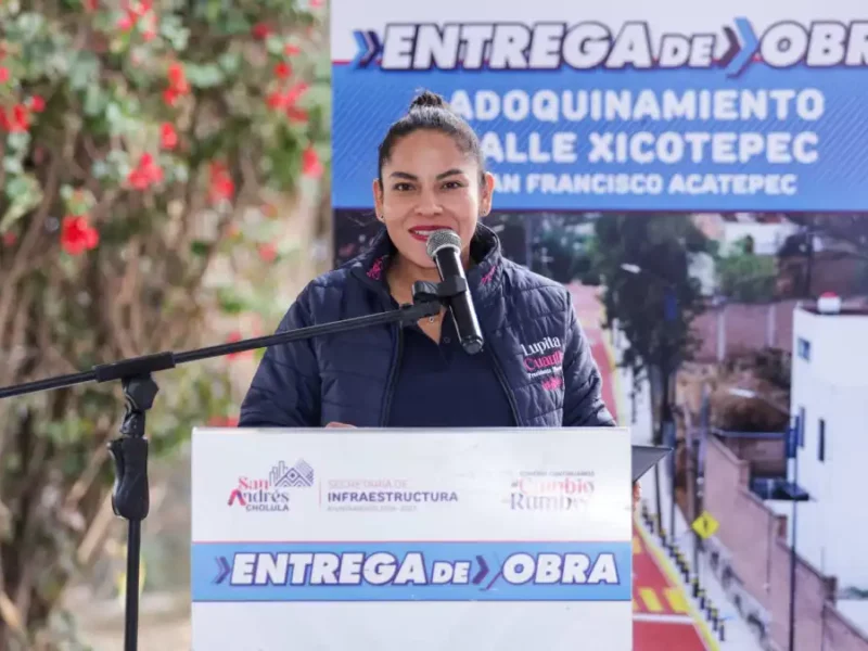 Mejora Lupita Cuautle espacios públicos con entrega de obra en San Francisco Acatepec
