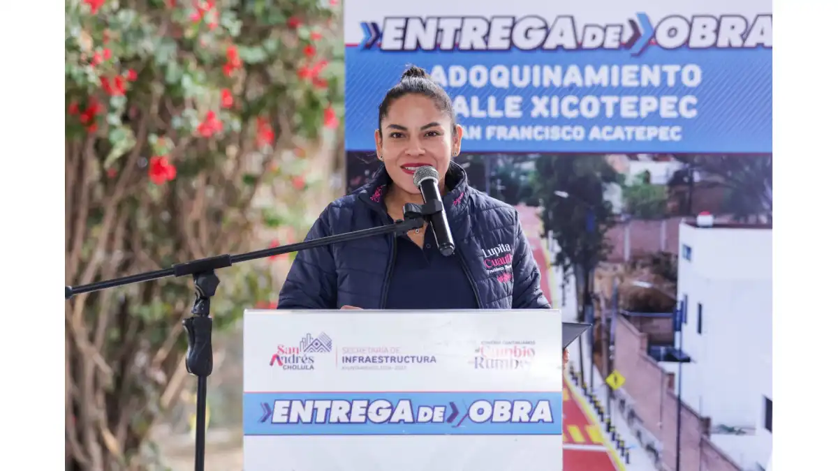 Mejora Lupita Cuautle espacios públicos con entrega de obra en San Francisco Acatepec