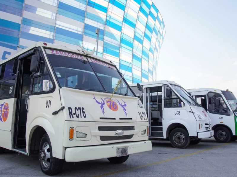Más de 2 mil 300 transportistas de Puebla salvaron sus concesiones pagando multa