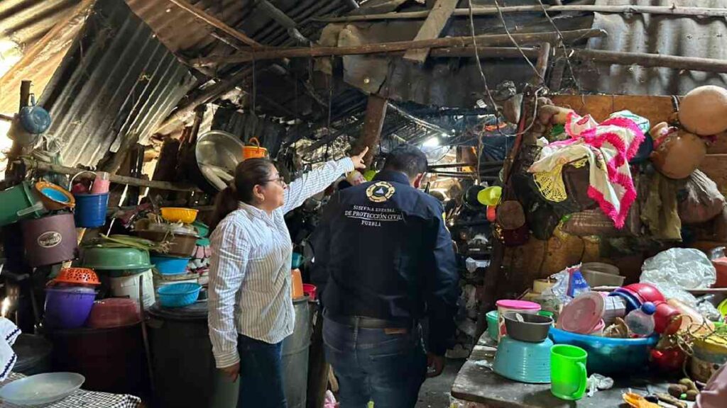 PC entregó apoyos a afectados por lluvias en Pantepec.