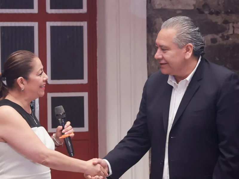 Leobardo Soto se suma a Laura Artemisa con lo que queda de la CTM