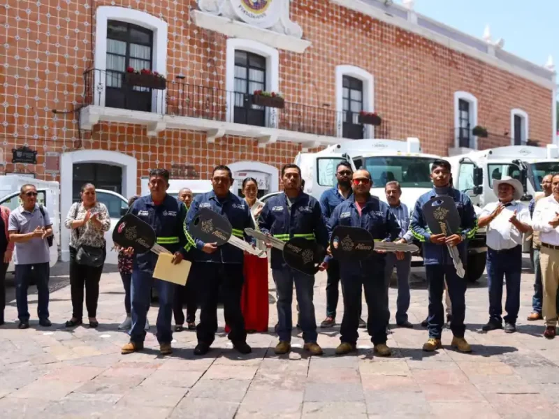 Camiones recolectores nuevos para Atlixco: Ariadna Ayala fortalece los servicios públicos