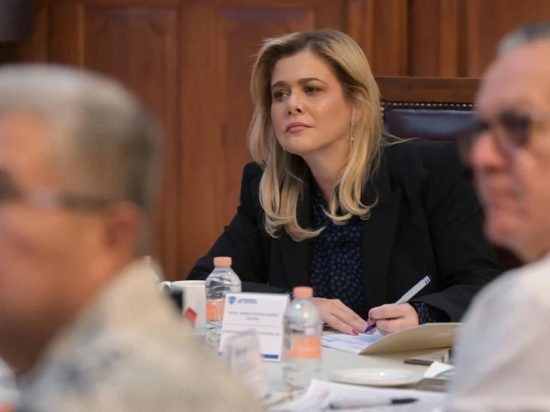 FGR cita a Maru Campos, gobernadora de Chihuahua, por caso de los agentes de la CIA