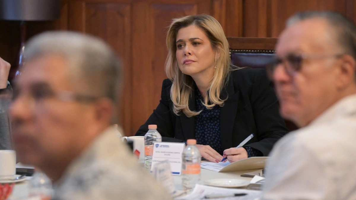 FGR cita a Maru Campos, gobernadora de Chihuahua, por caso de los agentes de la CIA