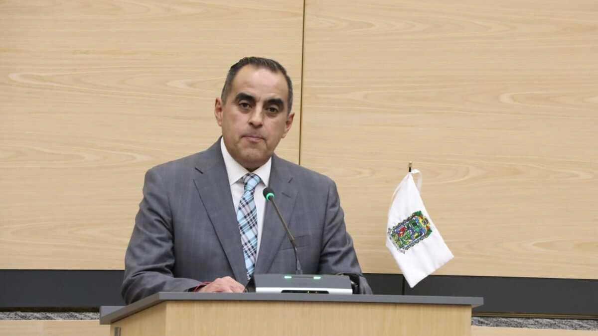 Mauricio Céspedes se descarta para el proceso electoral del 2027  