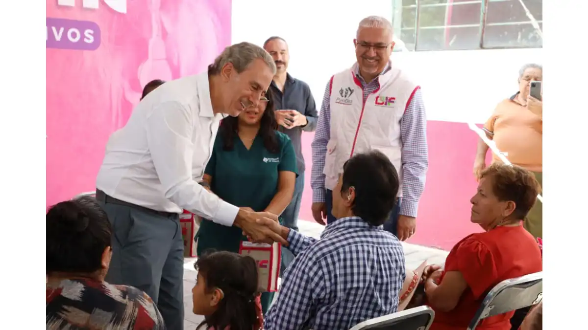 Pepe Chedraui, a través del programa “Oír para Vivir”, entrega 50 aparatos auditivos