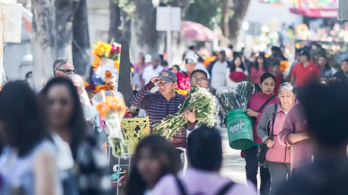Por el Día de las Madres extienden horario del Panteón Municipal de Puebla.