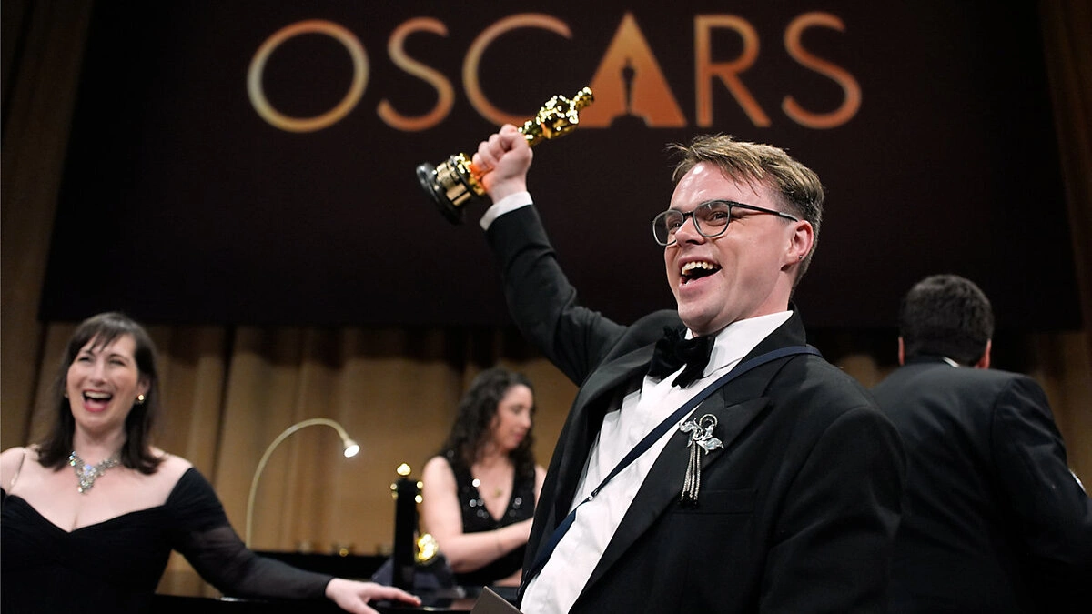 ¿Cómo terminó el Oscar del cineasta Pavel Talankin perdido en un aeropuerto?