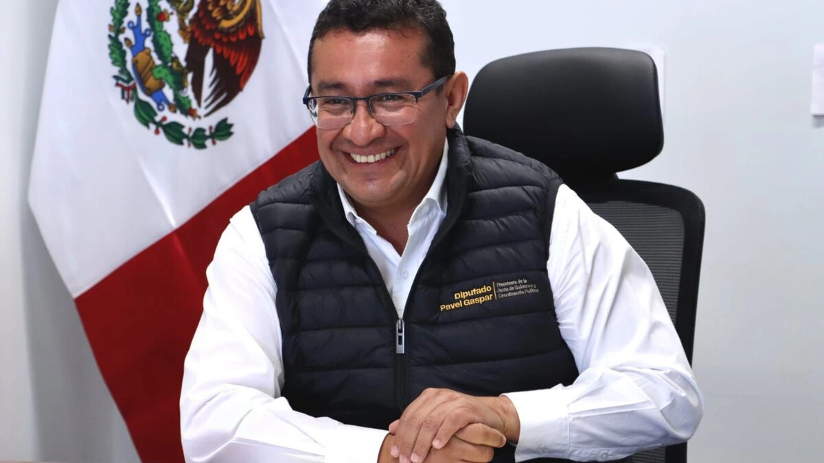 Pavel Gaspar respalda proceso de Morena contra Juan Rivera 